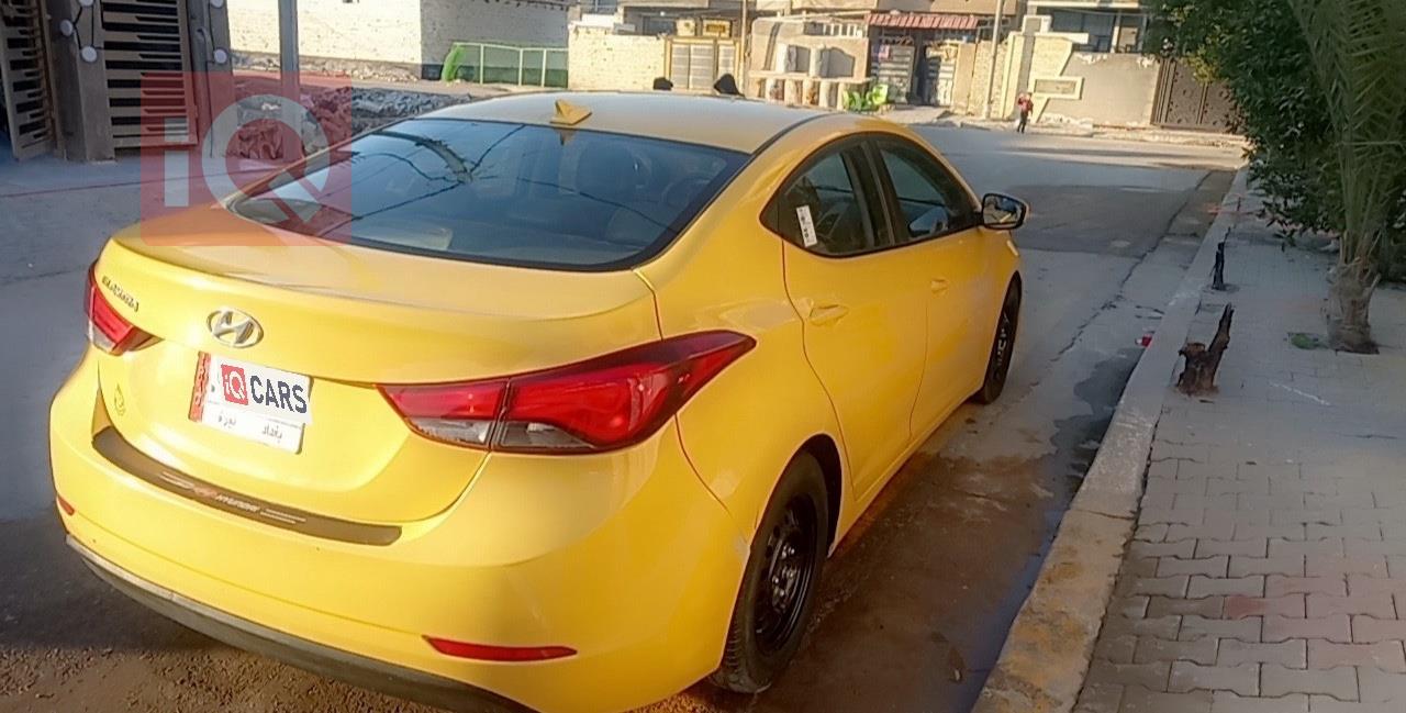 هیوندای ئەلەنترا